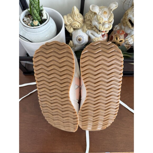 NEW BALANCE 237 size 8.5 US, Trainers White And Pastel Pink Sneaker NEW IN BOX - Picture 11 of 13